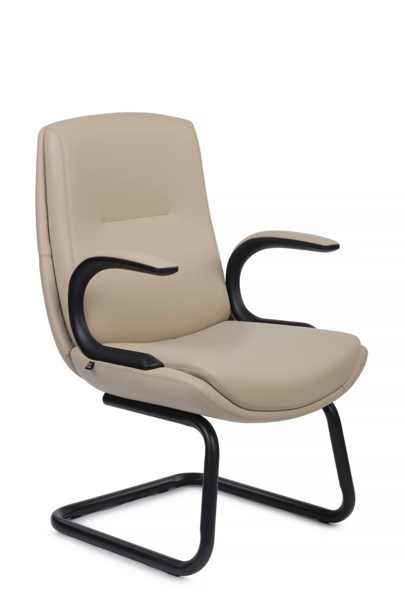 Новые модели офисных кресел и стульев