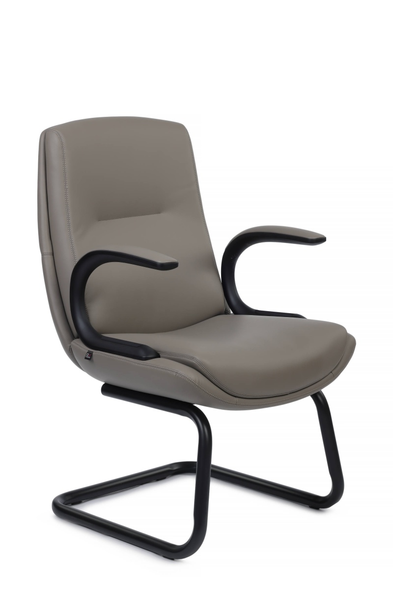 Новые модели офисных кресел и стульев