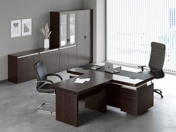 Кабинет руководителя "Liverpool", цвет: венге